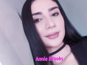 Annie_Brooks