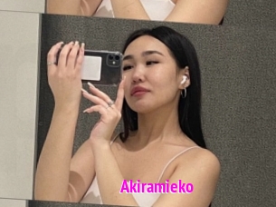 Akiramieko