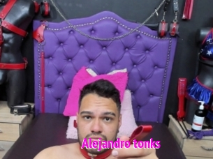 Alejandro_tonks