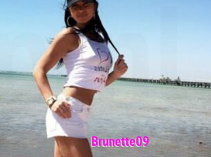 Brunette09