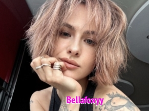 Bellafoxyy