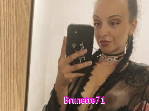 Brunette71