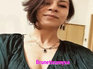 Brunetteamyxo