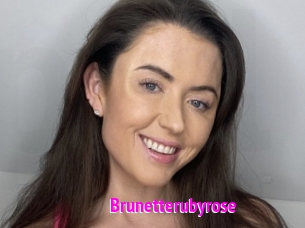 Brunetterubyrose