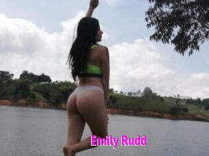 Emily_Rudd