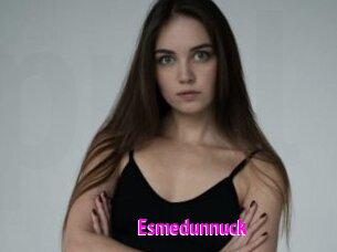 Esmedunnuck