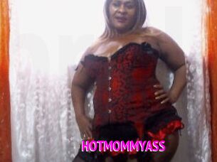 HOTMOMMYASS