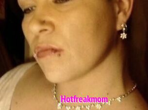 Hotfreakmom