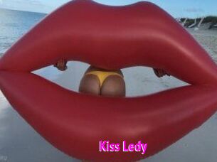 Kiss_Ledy
