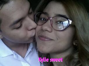 Kylie_sweet