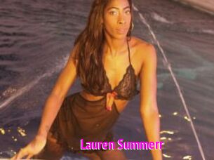 Lauren_Summerr