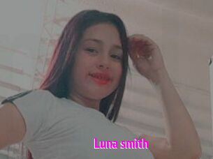 Luna_smith