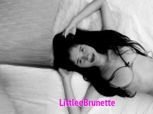 LittleeBrunette
