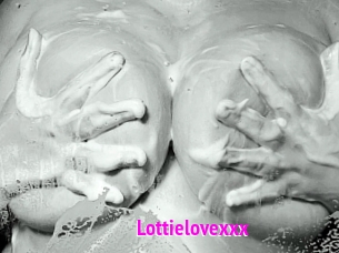 Lottielovexxx