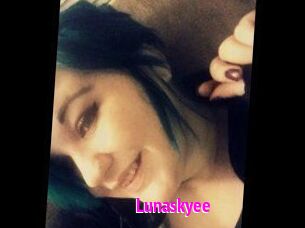 Lunaskyee