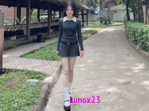 Lunox23