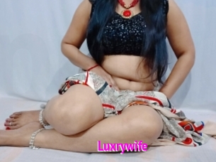 Luxrywife