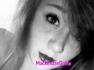 Mackenzie_Davis