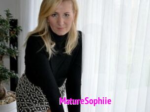 MatureSophiie