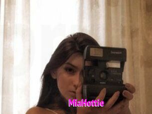 MiaHottie