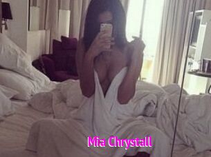 Mia_Chrystall