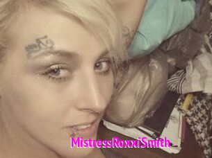 MistressRoxxiSmith