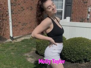 Molly_Taylor