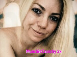 MunchieCrunchy_xx