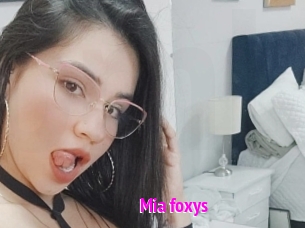 Mia_foxys