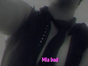 Mia_bad