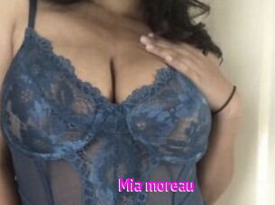 Mia_moreau