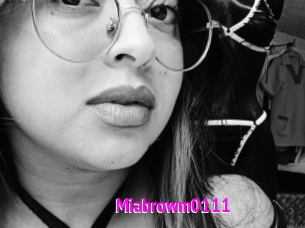 Miabrowm0111