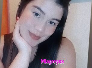 Miagreyxx