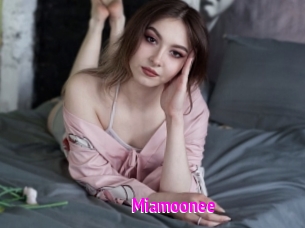 miamoonee Porn Loverz