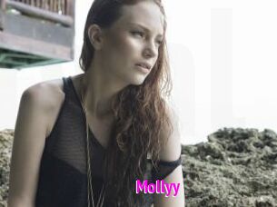 Mollyy