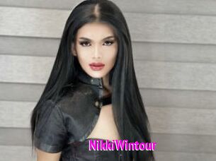 NikkiWintour