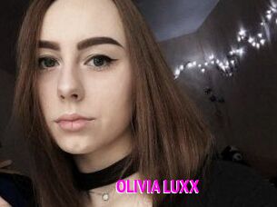 OLIVIA_LUXX