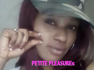 PETITE_PLEASUREx