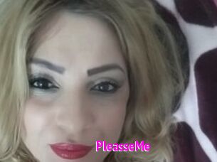 PleasseMe