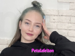 Petulafelton