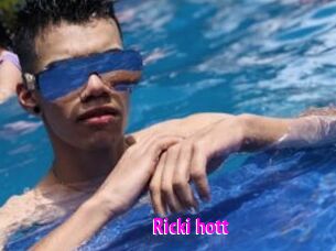 Ricki_hott