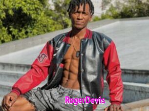 RogerDevis