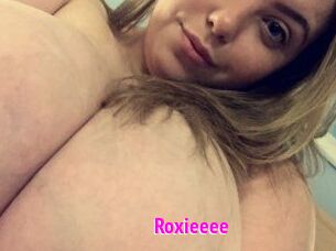 Roxieeee