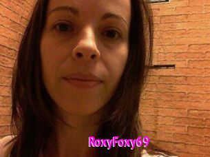 RoxyFoxy_69