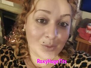 RoxyHugeTits
