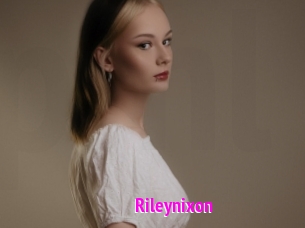 rileynixon Porn Loverz