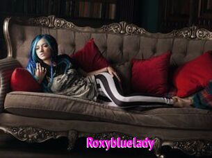 Roxybluelady