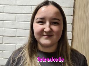 SelenaJoulie
