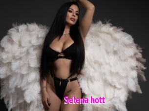 Selena_hott