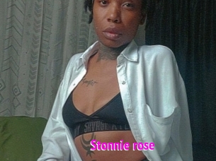 Stonnie_rose